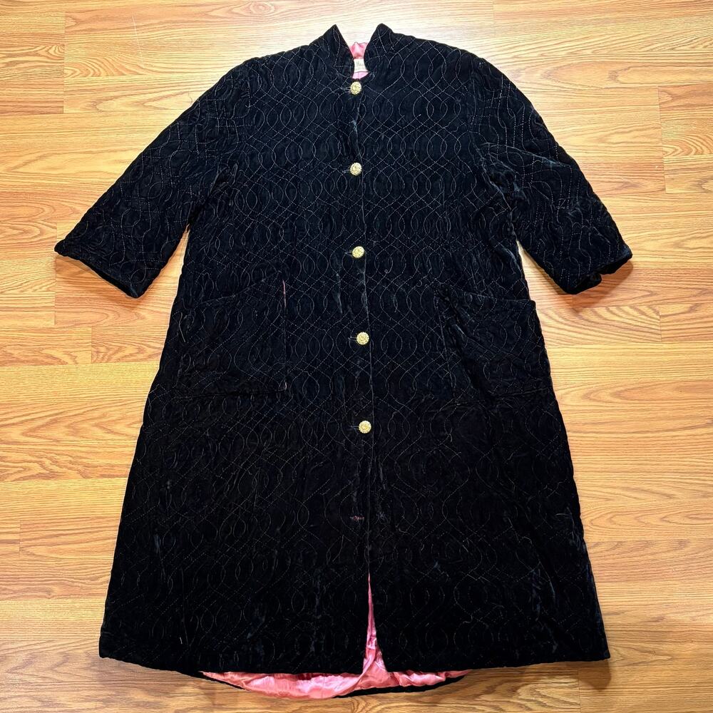 Vintage 1920s Velvet Quilted Coat Satin Lined Gold Buttons Women's M/L